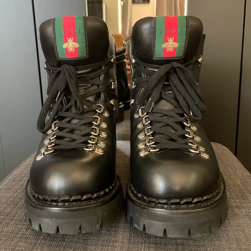 Gucci Mens Genuine Black Leather Bee Combat Boots